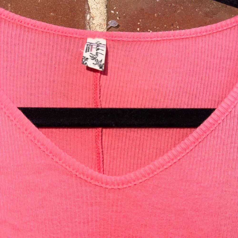 Free People X Intimately Out The Door Tank Ribbed coral pink large NEW - Picture 5 of 6